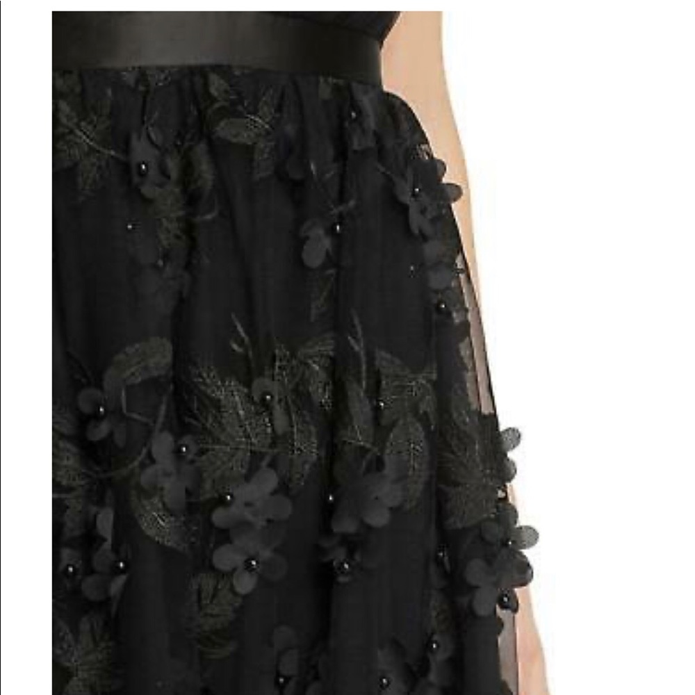 Laundry By Shelli Segal Black Prom Gown - Picture 3 of 11
